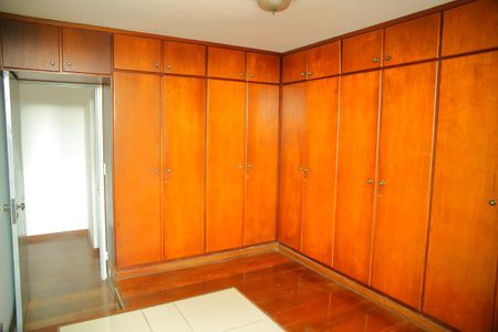 Quarto 1  de apartamento para alugar com 2 quartos, 88m² em Parque Terra Nova, São Bernardo do Campo