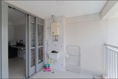 Apartamento à venda com 83m², 3 quartos e 1 vagaÁrea de Serviço