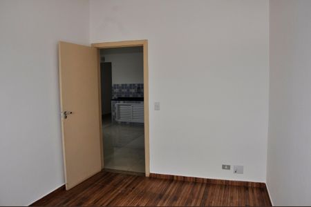 Apartamento para alugar com 60m², 2 quartos e sem vagaDetalhe - Quarto 02