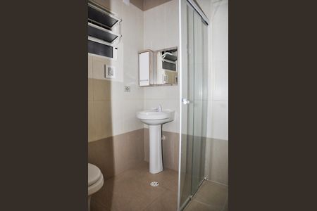 Apartamento para alugar com 60m², 2 quartos e sem vagaDetalhe - Banheiro Social