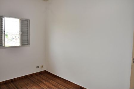 Apartamento para alugar com 60m², 2 quartos e sem vagaDetalhe - Quarto 02