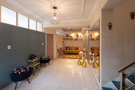 Casa à venda com 420m², 4 quartos e 3 vagasSala 1