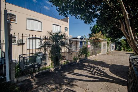 Apartamento à venda com 72m², 2 quartos e sem vaga Apartamento à venda com 72m², 2 quartos e sem vagaPlaca/Fachada