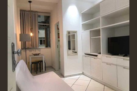 Apartamento à venda com 30m², 1 quarto e sem vaga