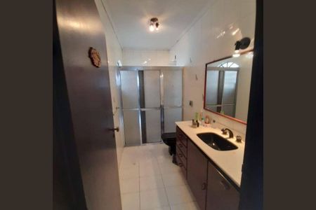 Casa à venda com 290m², 5 quartos e 8 vagas