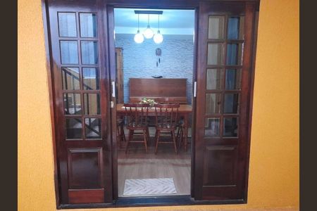 Casa à venda com 3 quartos, 228m² em Jardim Testae, Guarulhos