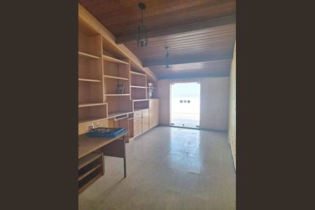 Casa à venda com 3 quartos, 311m² em Jardim Rizzo, Guarulhos