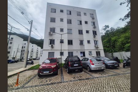 Apartamento à venda com 53m², 2 quartos e 1 vaga Apartamento à venda com 53m², 2 quartos e 1 vagaFachada