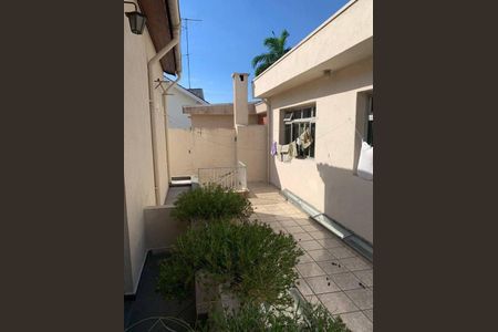 Casa à venda com 291m², 5 quartos e 4 vagas
