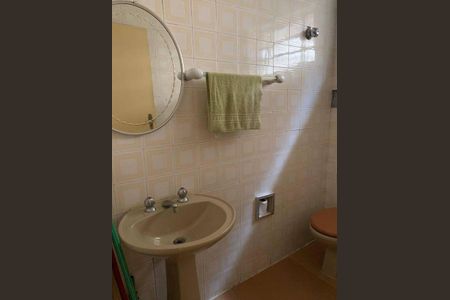 Casa à venda com 291m², 5 quartos e 4 vagas