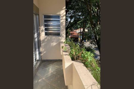 Casa à venda com 291m², 5 quartos e 4 vagas