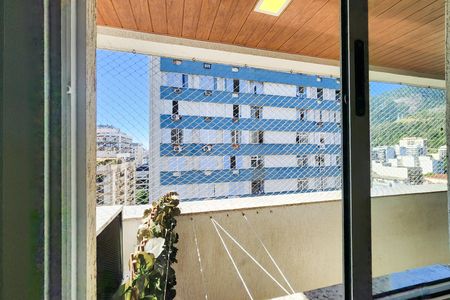 Apartamento para alugar com 63m², 2 quartos e 1 vagaVista