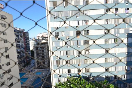 Apartamento à venda com 63m², 2 quartos e 1 vagaSala