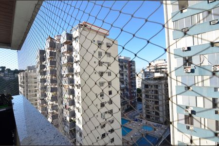 Apartamento à venda com 63m², 2 quartos e 1 vagaSala