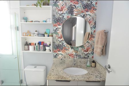 Apartamento à venda com 63m², 2 quartos e 1 vagaBanheiro da Suíte