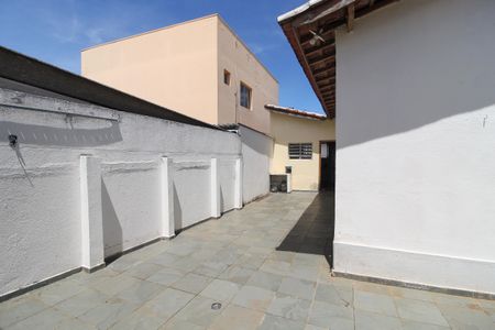 Casa para alugar com 110m², 3 quartos e 3 vagasQuintal