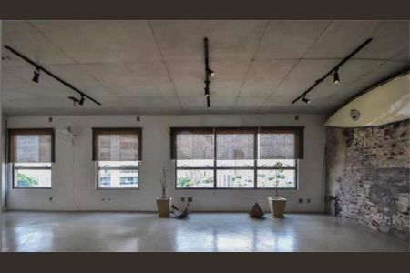 Apartamento à venda com 1 quarto, 70m² em Jardim das Acacias, São Paulo