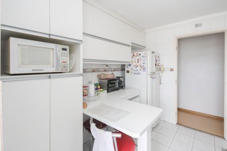 Apartamento à venda com 78m², 2 quartos e 1 vagaCozinha