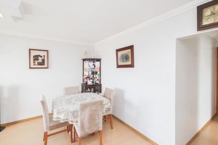 Apartamento à venda com 78m², 2 quartos e 1 vagaSala