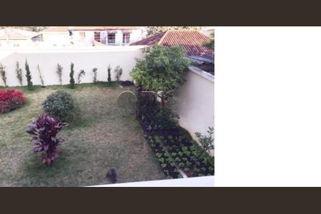 Casa à venda com 270m², 3 quartos e 3 vagas