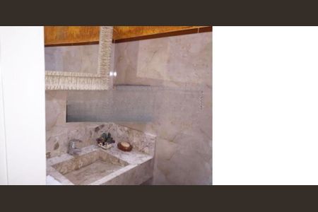 Casa à venda com 3 quartos, 270m² em Campestre, Santo André