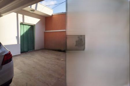 Casa à venda com 270m², 3 quartos e 3 vagas