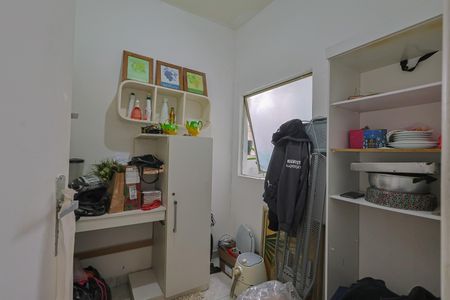 Apartamento à venda com 70m², 2 quartos e 1 vagaÁrea de Serviço