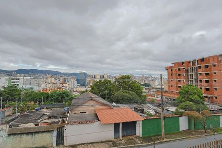 Vista de apartamento à venda com 2 quartos, 70m² em Colégio Batista, Belo Horizonte