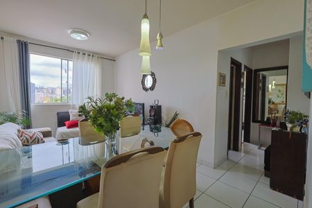 Sala de apartamento à venda com 2 quartos, 70m² em Colégio Batista, Belo Horizonte