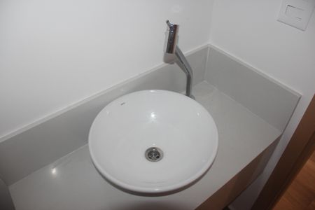 Apartamento para alugar com 80m², 2 quartos e 1 vagaLavabo