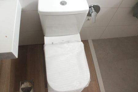 Apartamento para alugar com 80m², 2 quartos e 1 vagaBanheiro da Suíte 2