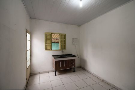Cozinha de casa para alugar com 1 quarto, 45m² em Vila Antonieta, São Paulo