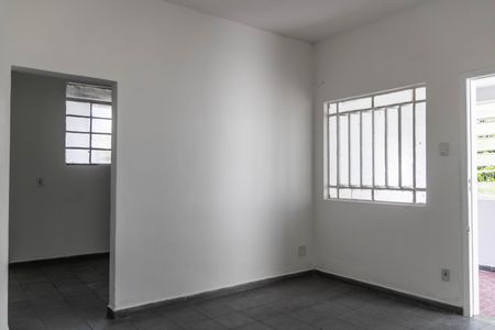 Sala de casa para alugar com 3 quartos, 200m² em Bonfim, Belo Horizonte