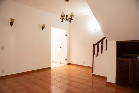 Sala 1 de casa para alugar com 4 quartos, 170m² em Planalto Paulista, São Paulo