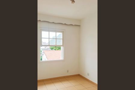 Casa para alugar com 170m², 4 quartos e 1 vagaQuarto 1