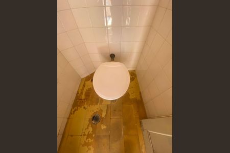 Casa à venda com 110m², 2 quartos e 2 vagasBanheiro 1