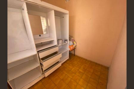 Casa à venda com 110m², 2 quartos e 2 vagasÁrea de Serviço