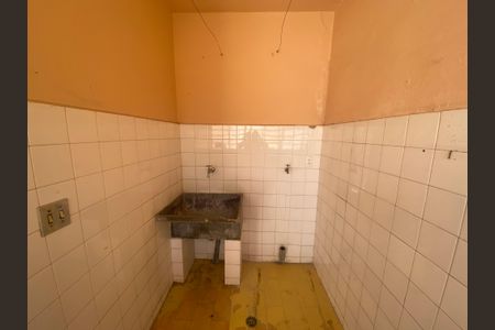 Casa à venda com 110m², 2 quartos e 2 vagasLavanderia