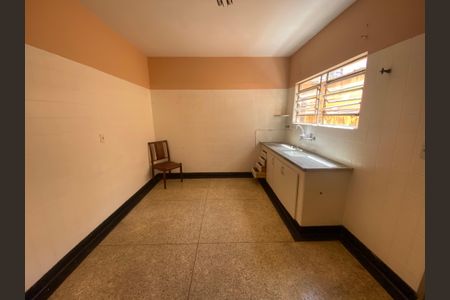 Casa à venda com 110m², 2 quartos e 2 vagasCozinha