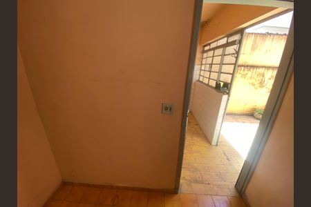 Casa à venda com 110m², 2 quartos e 2 vagasÁrea de Serviço