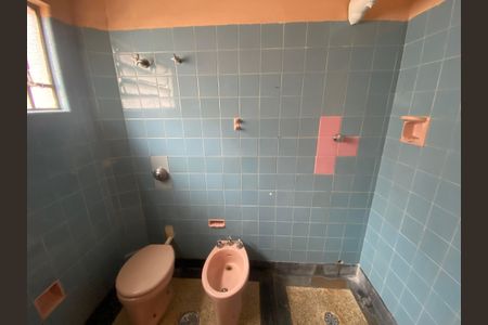 Casa à venda com 110m², 2 quartos e 2 vagasBanheiro 3