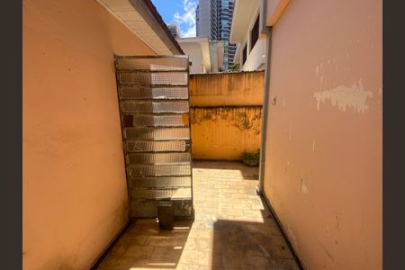 Casa à venda com 110m², 2 quartos e 2 vagasÁrea de Serviço