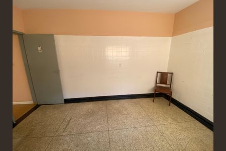 Casa à venda com 110m², 2 quartos e 2 vagasCozinha