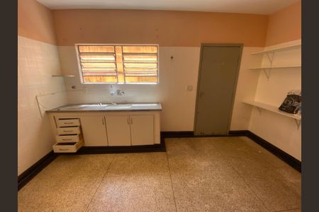 Casa à venda com 110m², 2 quartos e 2 vagasCozinha