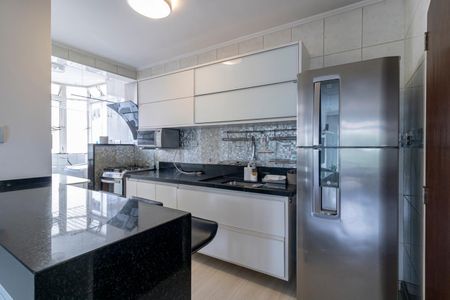 Apartamento para alugar com 90m², 2 quartos e 1 vagaCozinha