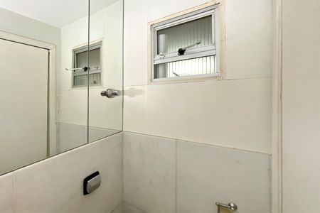 Apartamento à venda com 101m², 2 quartos e 1 vagaLavabo da Sala