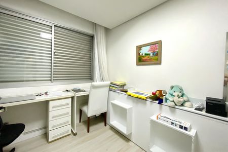 Quarto 2 de apartamento à venda com 2 quartos, 101m² em Ipiranga, Belo Horizonte