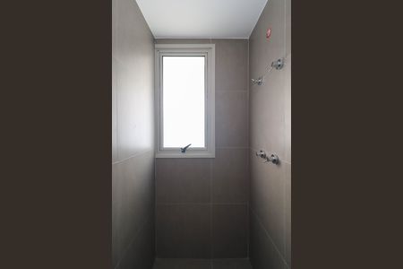 Apartamento à venda com 94m², 2 quartos e 1 vaga Apartamento à venda com 94m², 2 quartos e 1 vagaBanheiro da Suíte 2
