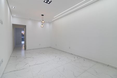 Sala de casa à venda com 3 quartos, 134m² em Vila Uniao (zona Leste), São Paulo