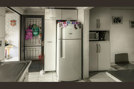 Casa à venda com 150m², 2 quartos e sem vaga Casa à venda com 150m², 2 quartos e sem vagaCozinha